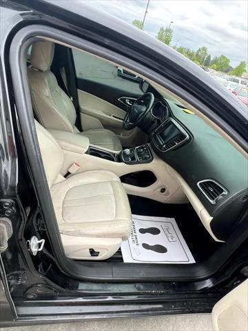 used 2016 Chrysler 200 car, priced at $3,995