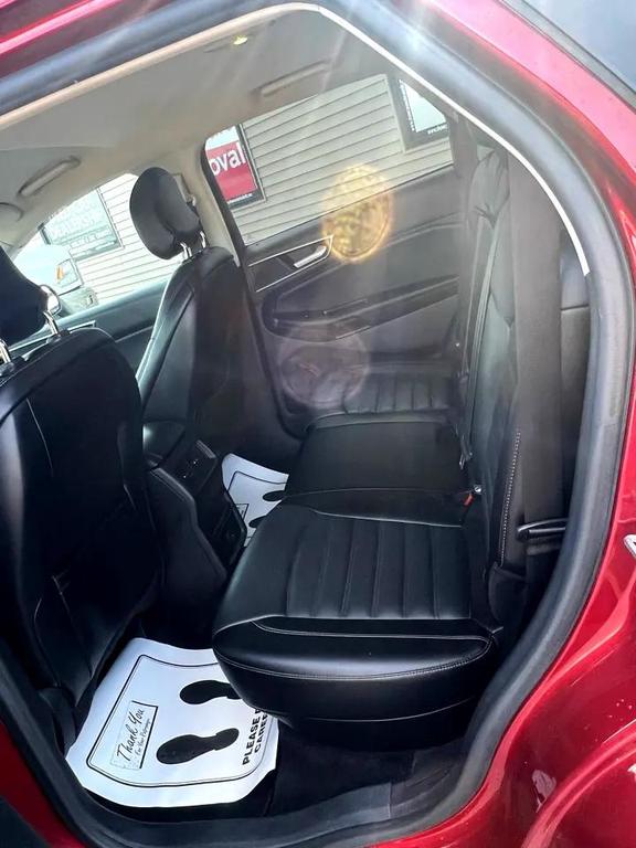 used 2015 Ford Edge car, priced at $4,995