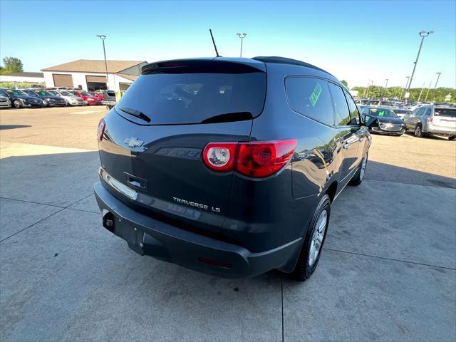used 2012 Chevrolet Traverse car, priced at $3,995