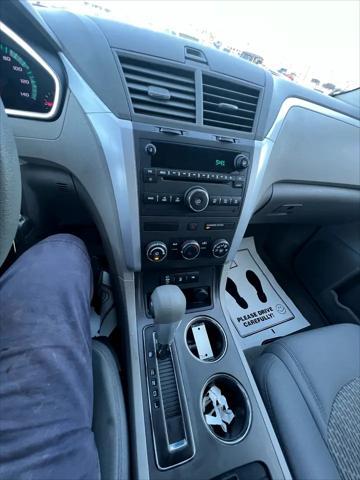 used 2012 Chevrolet Traverse car, priced at $3,995