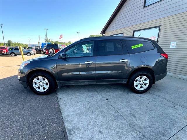 used 2012 Chevrolet Traverse car, priced at $3,995