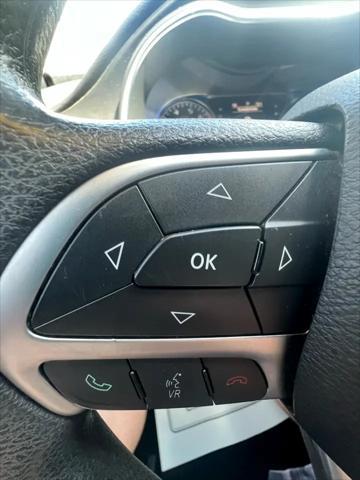 used 2015 Chrysler 200 car, priced at $5,495