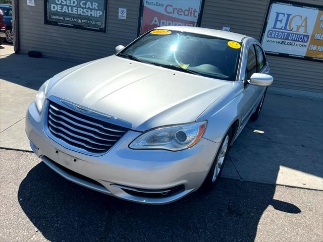 used 2012 Chrysler 200 car, priced at $5,495