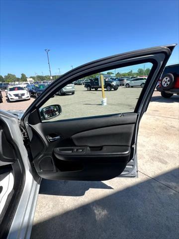 used 2012 Chrysler 200 car, priced at $5,495