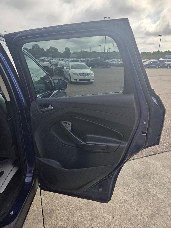 used 2013 Ford Escape car, priced at $4,995