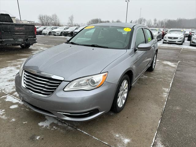 used 2014 Chrysler 200 car, priced at $3,995