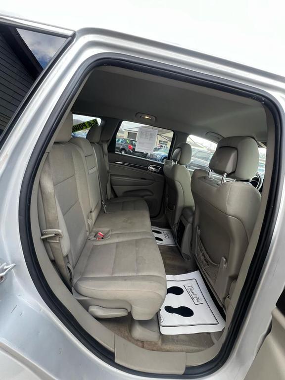 used 2011 Jeep Grand Cherokee car, priced at $5,495
