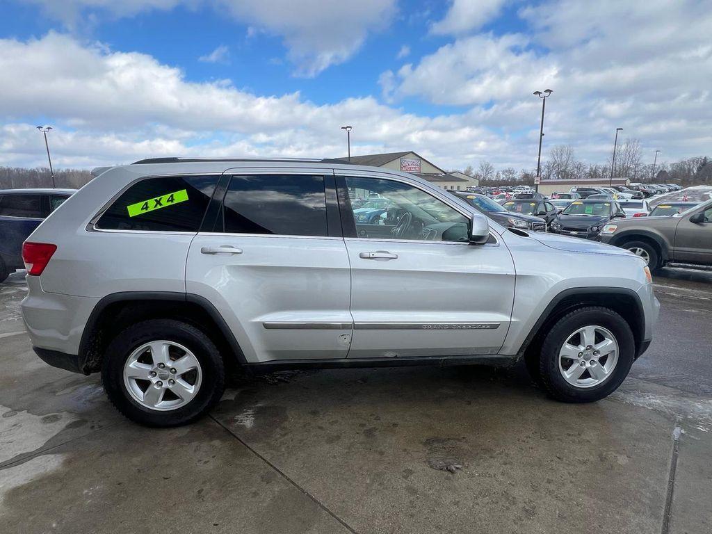 used 2011 Jeep Grand Cherokee car, priced at $5,495