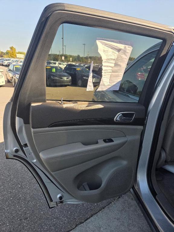 used 2011 Jeep Grand Cherokee car, priced at $5,495