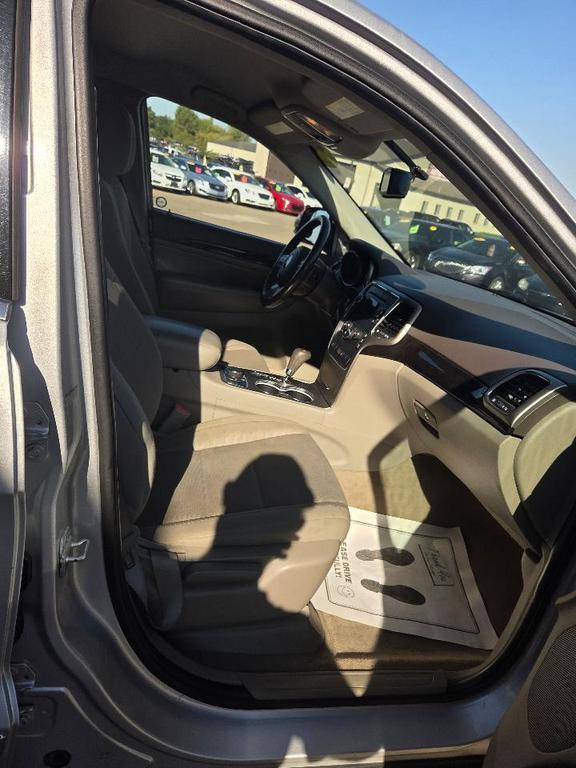 used 2011 Jeep Grand Cherokee car, priced at $5,495