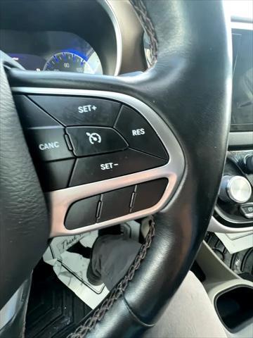used 2018 Chrysler Pacifica car, priced at $11,995