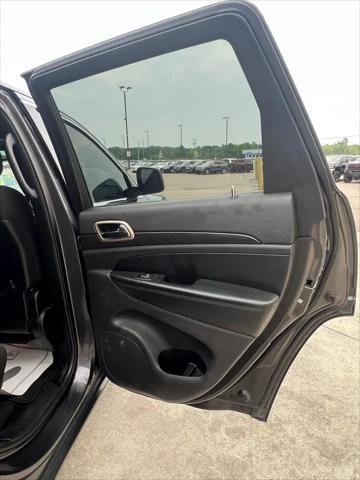 used 2017 Jeep Grand Cherokee car