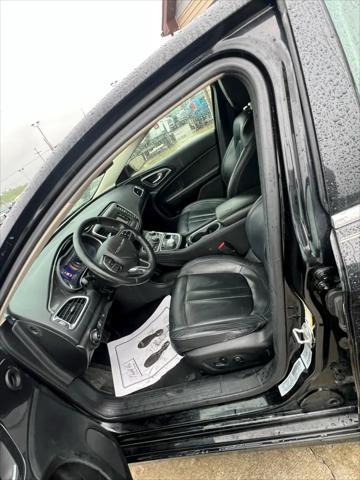 used 2015 Chrysler 200 car, priced at $5,495