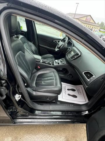 used 2015 Chrysler 200 car, priced at $5,495