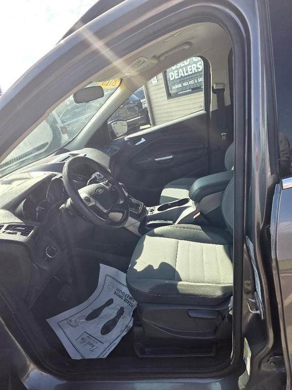 used 2013 Ford Escape car, priced at $4,995