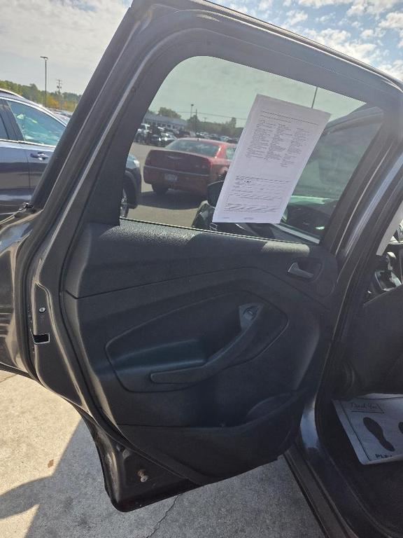 used 2013 Ford Escape car, priced at $4,995