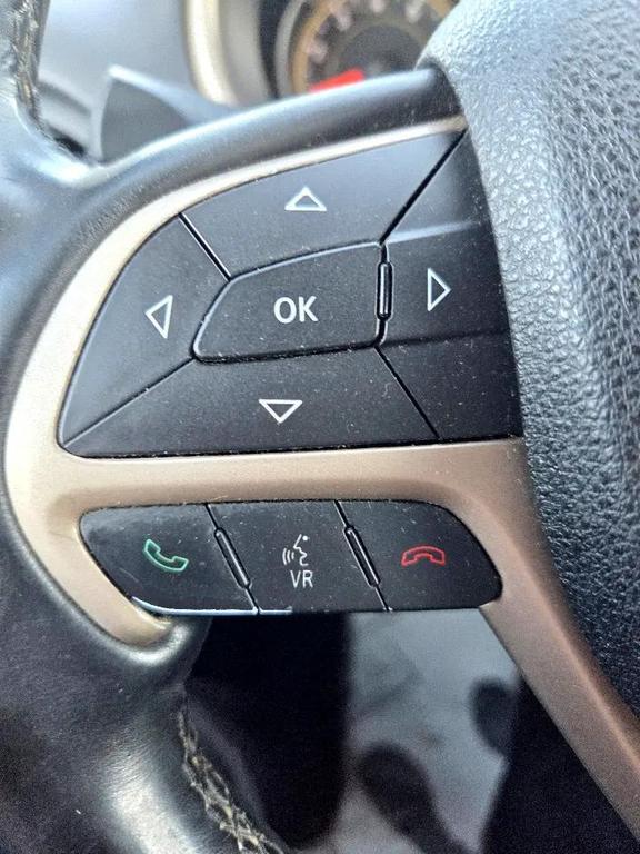 used 2015 Jeep Cherokee car