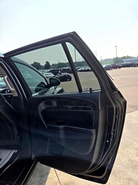 used 2013 Buick Enclave car, priced at $5,995