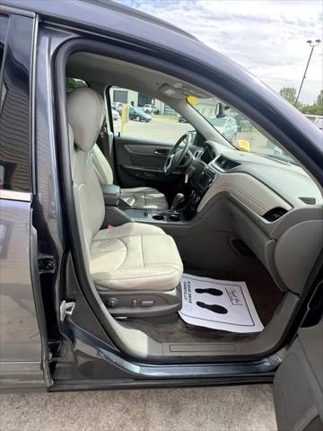 used 2014 Chevrolet Traverse car, priced at $4,995