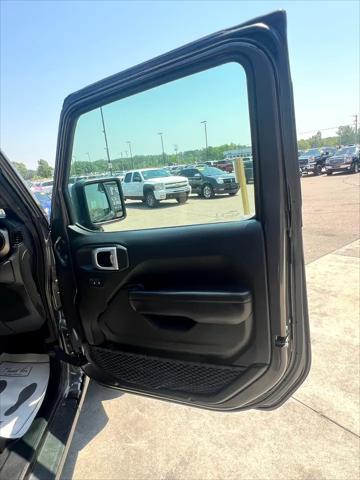 used 2021 Jeep Wrangler Unlimited car, priced at $21,995