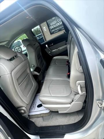 used 2009 GMC Acadia car, priced at $2,995