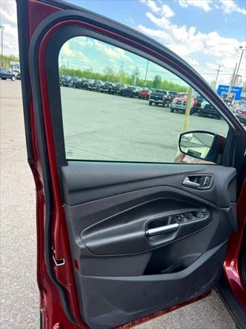 used 2015 Ford Escape car, priced at $6,495