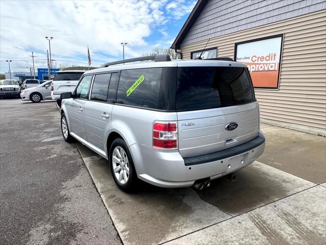 used 2009 Ford Flex car, priced at $3,995