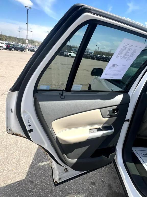 used 2013 Ford Edge car, priced at $3,995