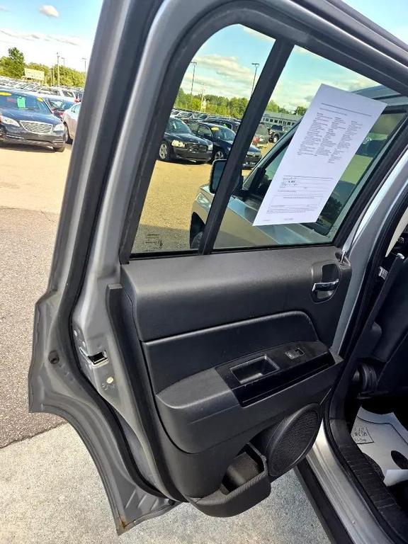 used 2015 Jeep Patriot car, priced at $4,995