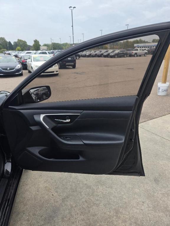 used 2015 Nissan Altima car, priced at $4,495