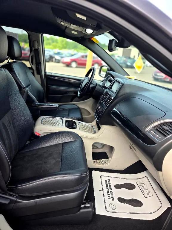 used 2019 Dodge Grand Caravan car, priced at $5,995