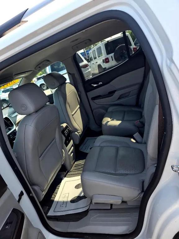 used 2017 GMC Acadia car, priced at $6,995