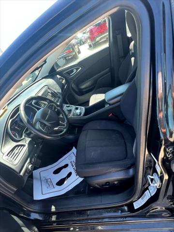 used 2015 Chrysler 200 car, priced at $4,995