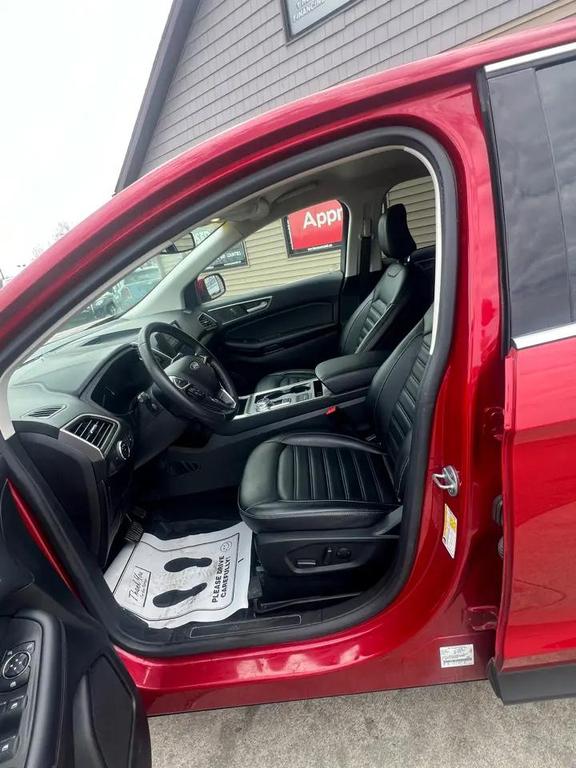 used 2022 Ford Edge car, priced at $22,995