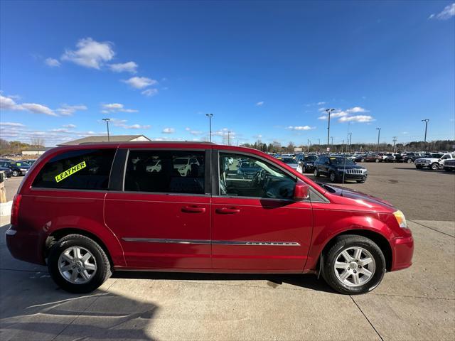 used 2013 Chrysler Town & Country car, priced at $4,495