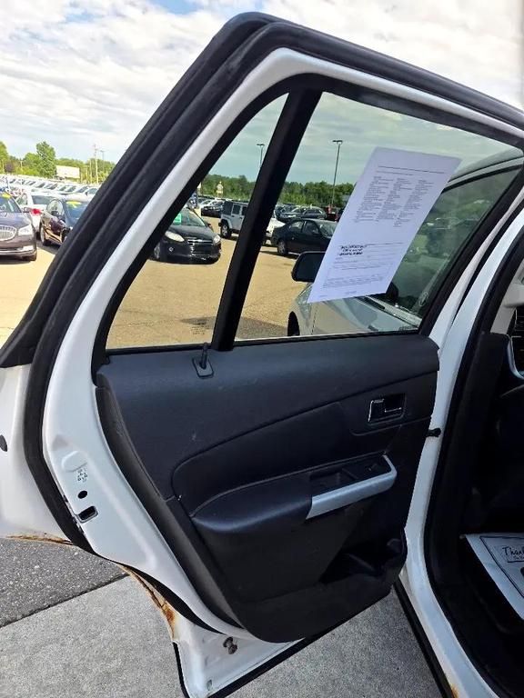 used 2014 Ford Edge car, priced at $4,995