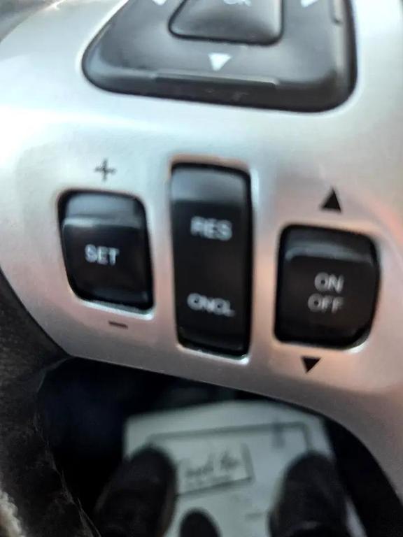 used 2014 Ford Edge car, priced at $4,995