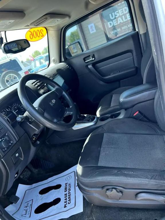 used 2006 Hummer H3 car, priced at $4,995