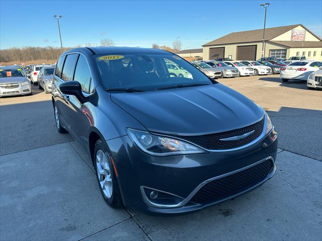 used 2017 Chrysler Pacifica car, priced at $10,995