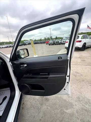 used 2015 Jeep Patriot car, priced at $4,995