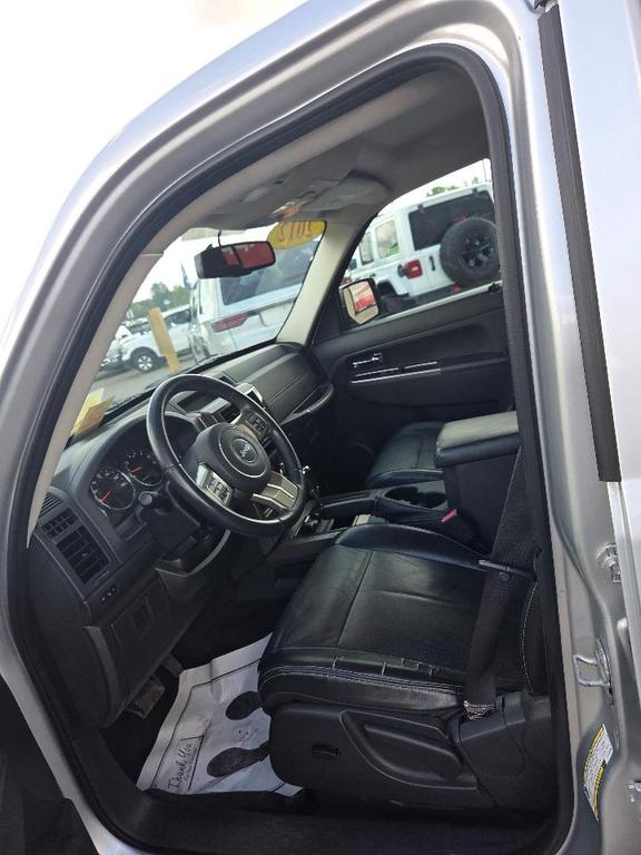 used 2012 Jeep Liberty car, priced at $5,995