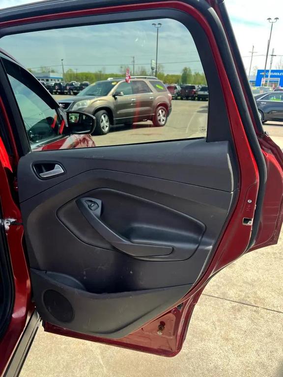 used 2016 Ford Escape car, priced at $6,495
