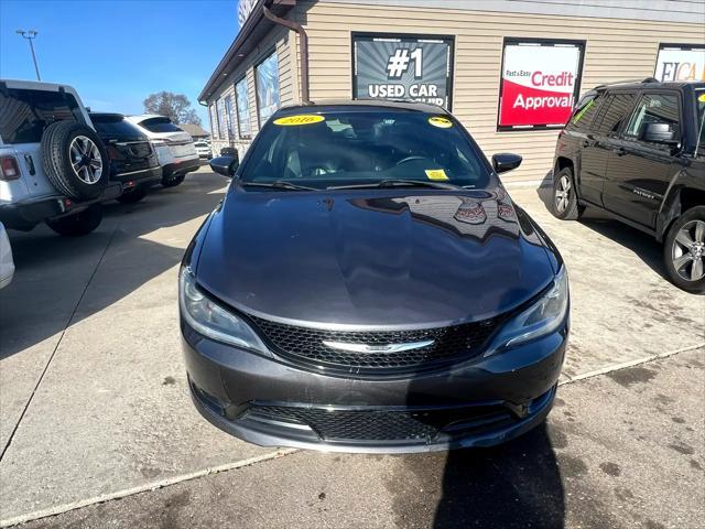 used 2016 Chrysler 200 car, priced at $5,495