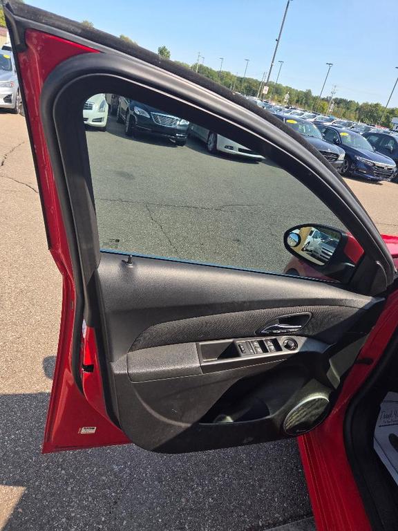 used 2016 Chevrolet Cruze Limited car, priced at $6,495