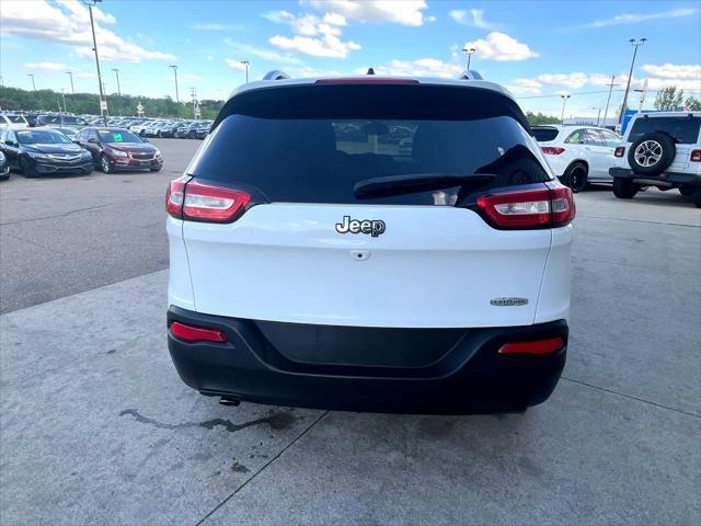 used 2015 Jeep Cherokee car, priced at $7,995