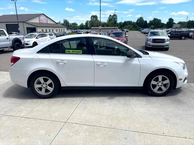 used 2016 Chevrolet Cruze Limited car, priced at $5,495