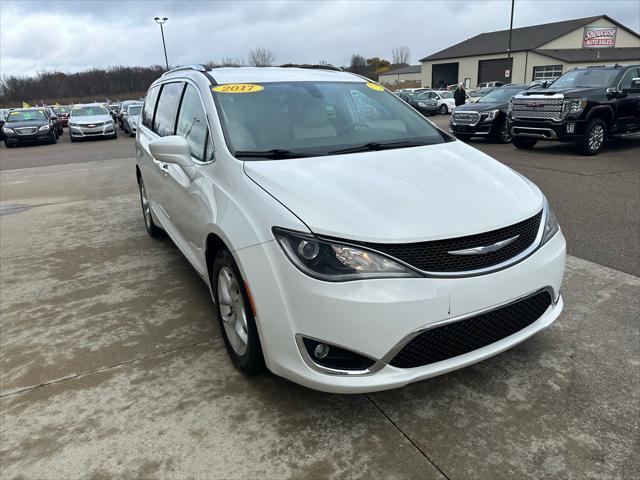 used 2017 Chrysler Pacifica car, priced at $15,995