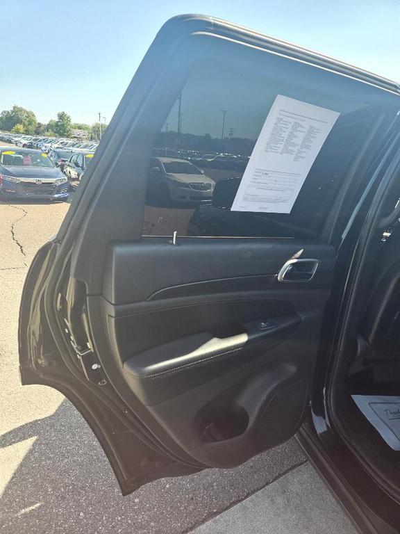 used 2018 Jeep Grand Cherokee car, priced at $11,995