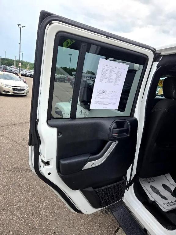 used 2016 Jeep Wrangler Unlimited car, priced at $15,995