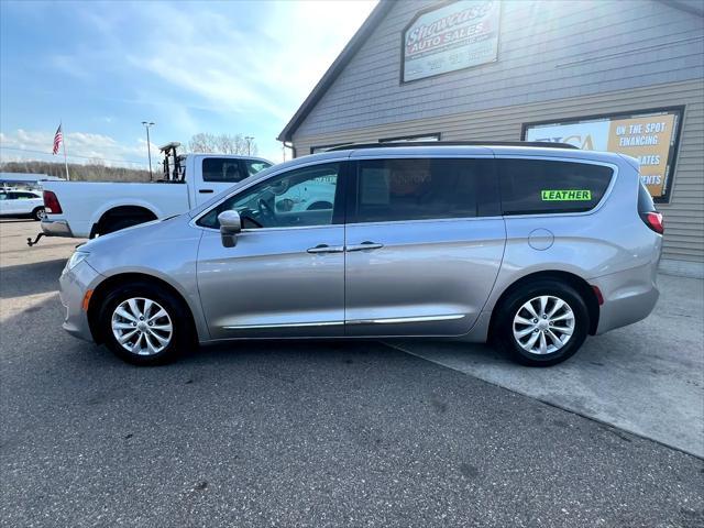 used 2017 Chrysler Pacifica car, priced at $11,995